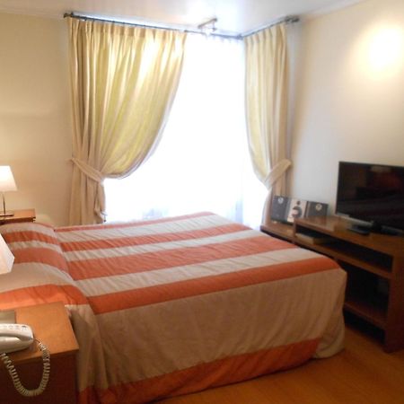 Andes Suites Santiago Buitenkant foto